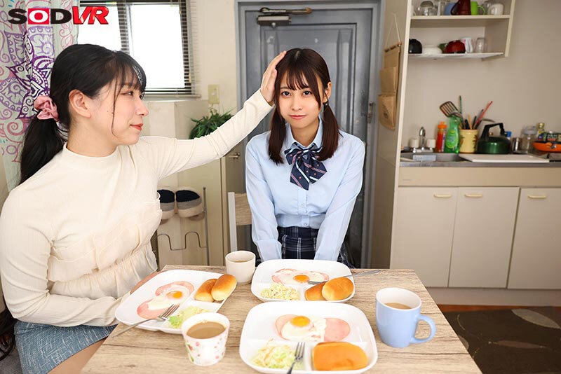 【VR】【8K】シングルマザーの連れ子が思春期で。嫁との激しいセックス見せつけたらママの真似をしたがって- 那津乃ちなみ 画像5