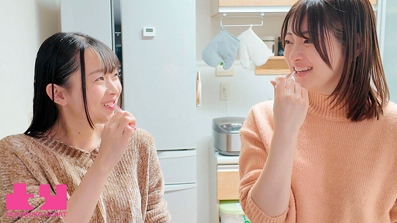 介護士ちゃんに恋した私 久しぶりに一目惚れをして勇気を出して2人きりの時にキスしたら優しくキスを返してくれて…一緒にゴハンを作ってお風呂に入って身体を重ね合った同棲レズタイム 中城葵 望月つぼみ 画像15