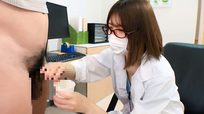 真面目な顔して敬語で診察→飲尿~中出し・精飲でしつこいくらいに捕精(ほせい)検査してくる泌尿器科の極淫痴女医4名 画像9