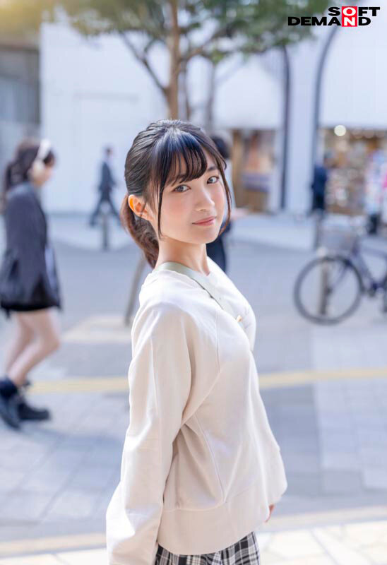 アブナイM願望が芽生えた剛毛マ〇コ浪人生が屈強なデカチン達に終日滅多挿しにされる上京体験。長野県松本市在住 桜庭菜乃花 画像2