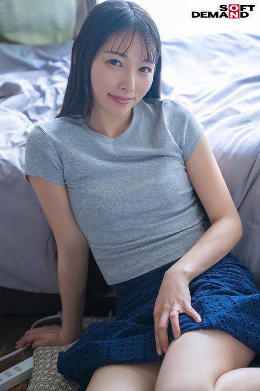 埼玉県東部在住 夫と息子の3人暮らし 玉井晴香 33歳1か月後の再出演 「普通のママ」を連れ出してカーセックス、玩具イカセ、J〇コスプレの非日常体験 息子を実家に預けて一日中SEXに耽る 最高に敏感な若ママの激イキ火遊び体験 画像3