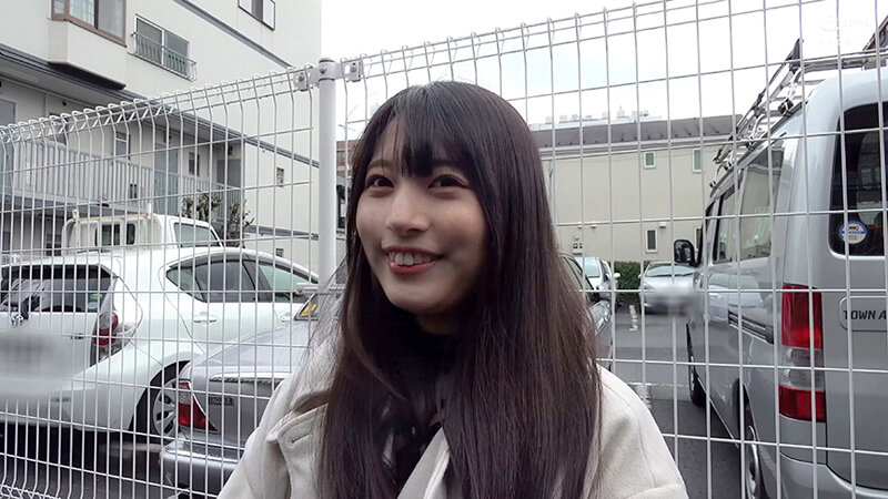 聖水痴女 男に小便を飲ませる事に興奮しちゃう性癖を拗らせたお姉さん 画像1
