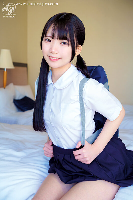 放課後美少女H 146cm コロコロ乳首のミニマムEカップ!何でも言うことを聞いてくれる従順なヒナノちゃん!おこぼい娘の密着ご奉仕【ホテルお籠りイチャLOVEハメ撮り姦淫デート】南日菜乃 画像1