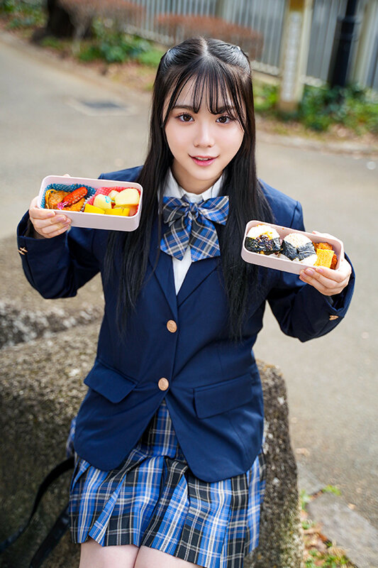 彼氏の為にお弁当を作ってあげる献身的な美少女J●!!しかし彼氏のSEXが下手で全然興奮出来ない!と不満爆発!自分を満足させてくれるデカチン男に鬼ピストンで無限にイカされ大満足 画像2