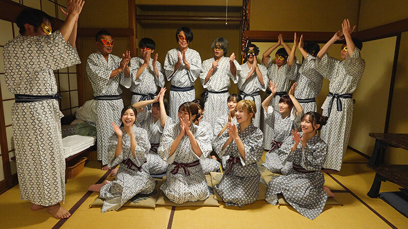 いい旅 温泉2泊3日のバチボコ生ハメ乱交中出しツアー個人撮影ファン感謝祭!全員集合大乱交!混浴温泉編 画像2