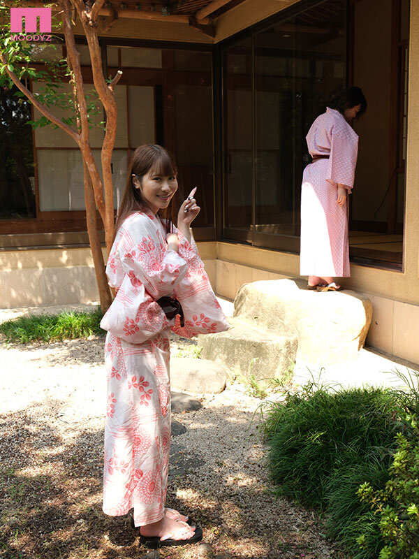 「手でさするのは浮気にならないよ?」 三連泊した宿場で彼女の妹の小悪魔手コキに擦り堕ち19発射精して寝取られたボク 小野六花 画像12