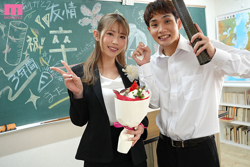 「もう生徒と先生じゃないからね」 気さくで頼れる人気のオンナ教師(性欲モンスター)に三年間狙われていた童貞(絶倫デカチン)の僕は卒業した瞬間に誘われて3日で30発抜かれまくった 葵いぶき 画像2