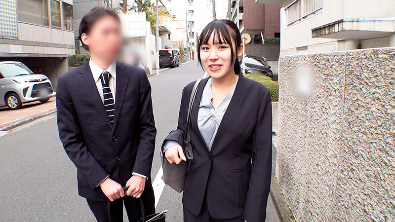 可愛い部下(※彼有り)と上司(※既婚)が高額賞金かけて野球拳で対決!?「部下に興奮するわけないよ!」なんて言いつつバッキバキ勃起しちゃう上司チ〇ポ「大きくないですか」部下の女性も恥ず恥ずエロ発情「秘密ですよ…」ってド不倫NTR中出しSEX2 画像16