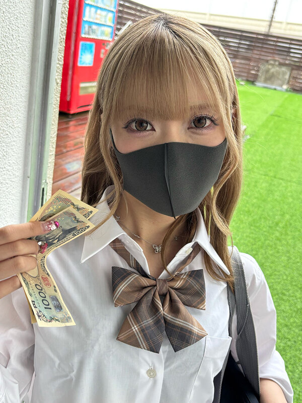 【VR】これぞ8K!顔面特化アングルVR ~ギャル女子校生x顔面特化アングル!ミナちゃんの 前のめりピストン騎乗位でメスがっちゃえ!!~ 藍瀬ミナ 画像19