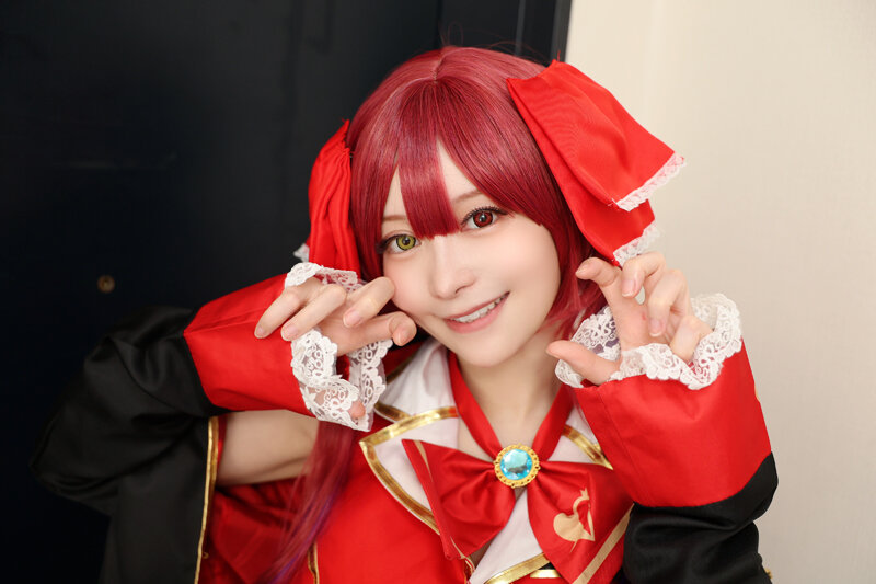 【VR】オッドアイ&発情海賊オフパコレイヤー密室個撮 YUI 画像3