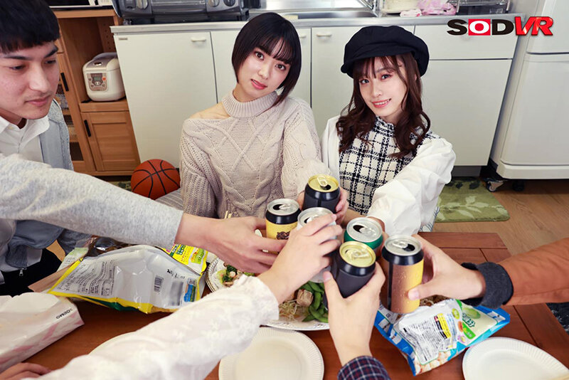 【VR】〈常に耳元でささやいてくれる‘中出し誘惑ささやき’〉飲みサー仲間に誘われてきた、僕の元カノ2人…酔った勢いでこっそり僕を誘惑してくる!?密着からのトロけるようなささやき&耳舐めで僕の聴覚を常に刺激してくる2人今カノにバレるかもしれないギリギリな状況… 画像3