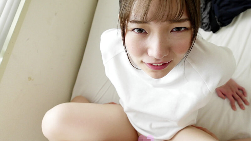 【主観映像】保健室のベッドで横になっていたら可愛い幼なじみが見舞いに来て… 画像10