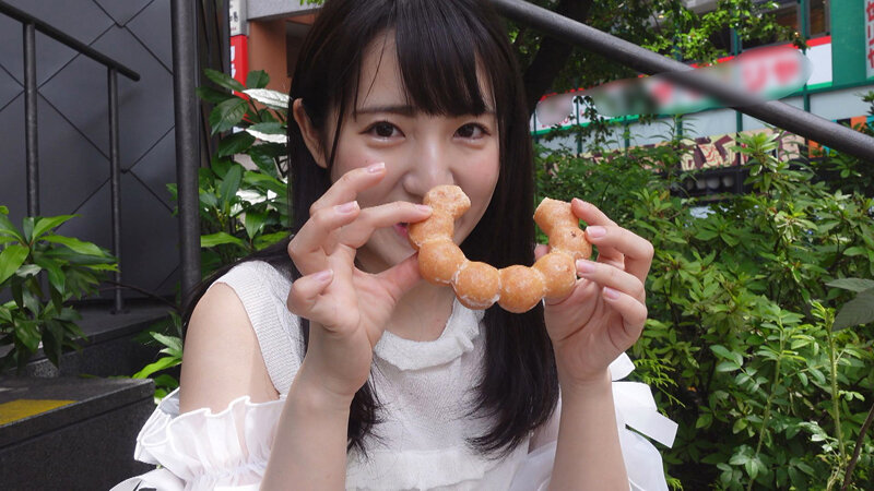素人娘の本当に上手いフェラチオ3 SNSで知り合った令和素人娘10人180分 画像6
