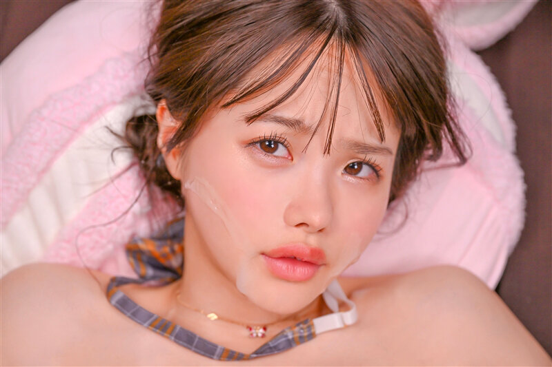 【VR】【6K撮影】画期的超高画質(5400×2700)「赤ちゃん出来ちゃうぅぅぅ…」【お触り禁止!本番禁止!】【地面特化アリ】小生意気なS級女子○生を発情させ痙攣絶頂連発!イキまくる全身マ○コになった早漏J○に無許可で中出し連発し完堕ちさせた【ごっくん・… 松本いちか 画像20