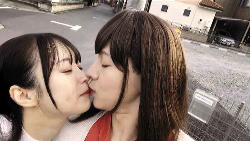 ~僕と彼女の女装レズ日記~ 学生時代に彼女のスカートを穿いてオナニーしてたのを見られ社会人になった今でも会社帰りに痴女られる僕と彼女の秘密の性癖 天馬ゆい 画像11